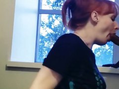 Redhead MILF Dani-Rae Diamond gets a cum shower from BF in hotel