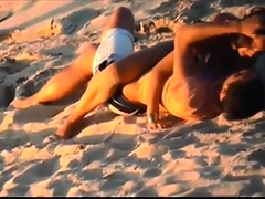 Wild amateur brunette takes a cock for a ride on the beach