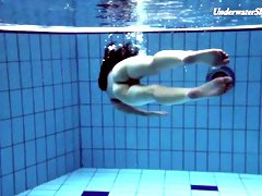 Liza Rachinska underwater bae naked