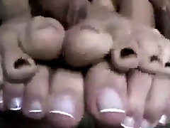 Sexy dual latina feet on cam